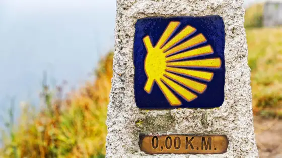 Jakobsweg Symbole - Muschel, Pfeil, Kreuz: Entdecke ihre Bedeutung